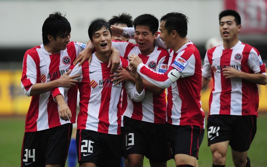 《名侦探柯南：绯色的子弹》中字版终极预告公布 危险正在逼近