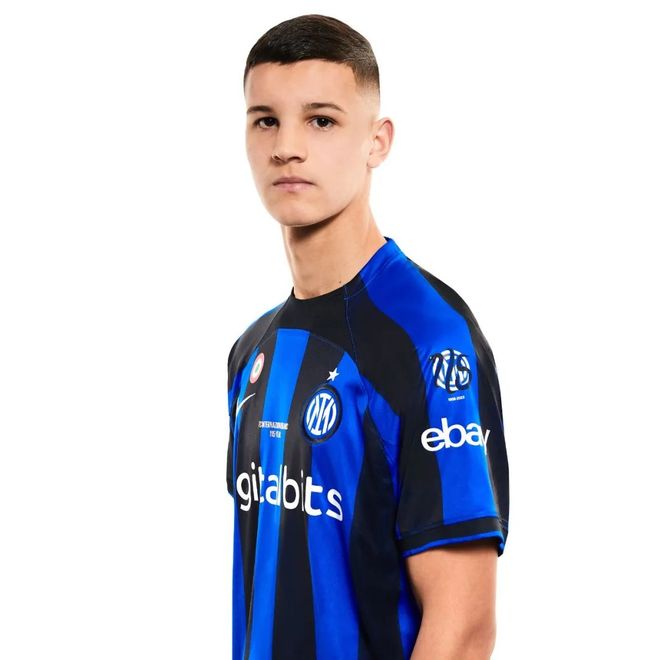 别再抱怨画面太假 NV的DLSS免费提升性能：还要啥自行车