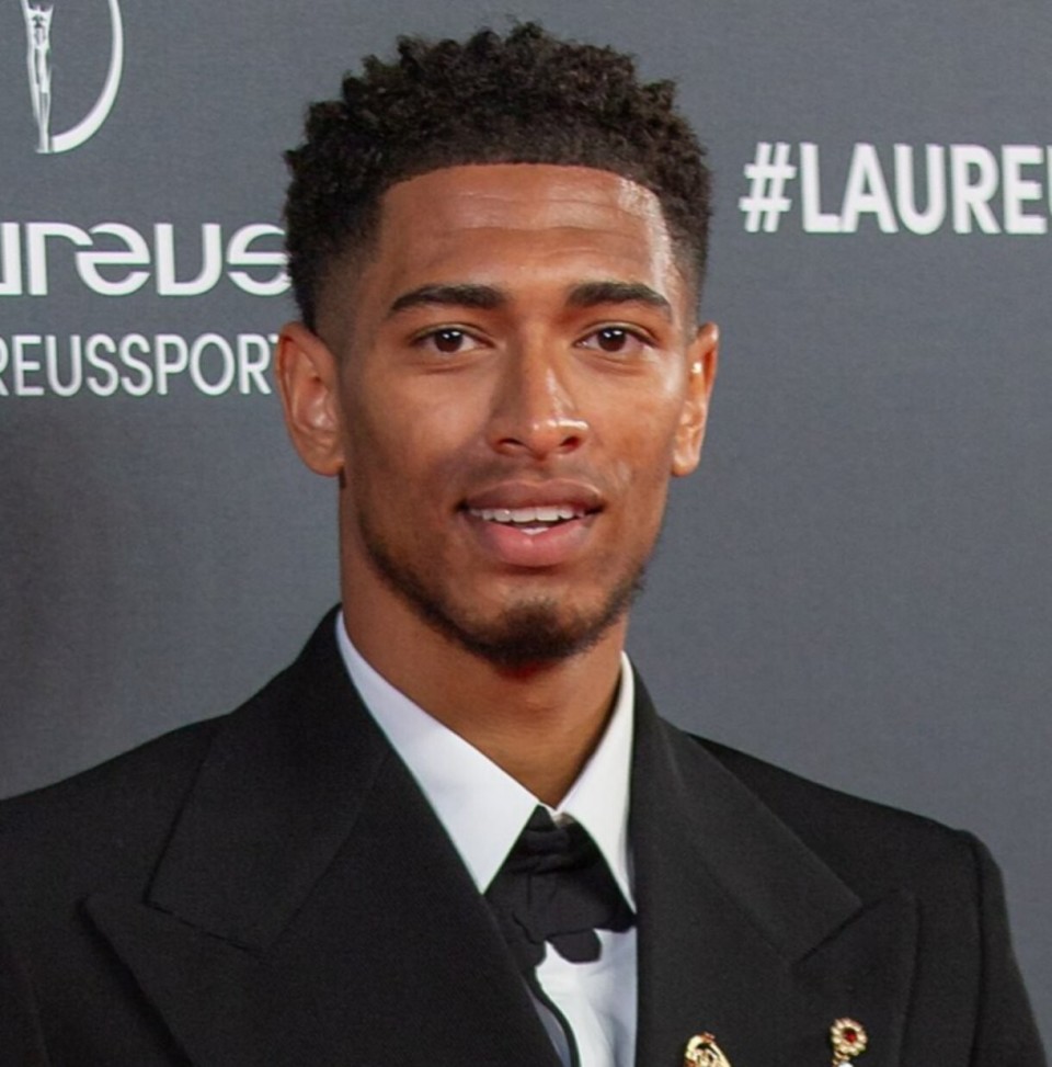 NBA传闻深度解析：雄鹿队内部关于特雷·杨交易讨论遇重大阻碍