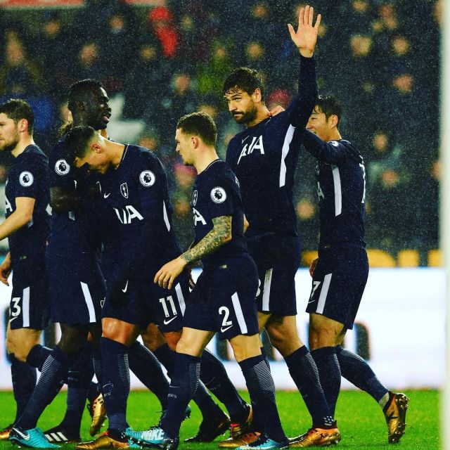 《暗区突围：无限》海外版今日开启EA 需官网下载